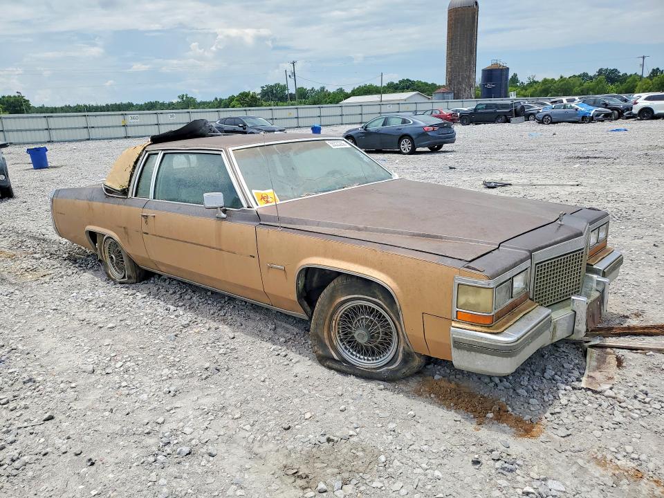 56820266 :رقم المزاد ، 1G6AD479XB9209963 vin ، 1981 Cadillac Deville مزاد بيع