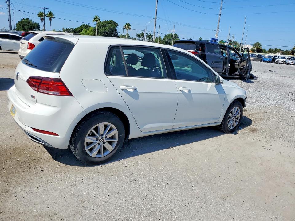 Auction sale of the 2018 Volkswagen Golf, vin: 3VWG17AU5JM253557, lot number: 58124656