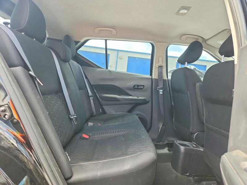 56592736 :رقم المزاد ، 3N1CP5BV3ML538718 vin ، 2021 Nissan Kicks مزاد بيع