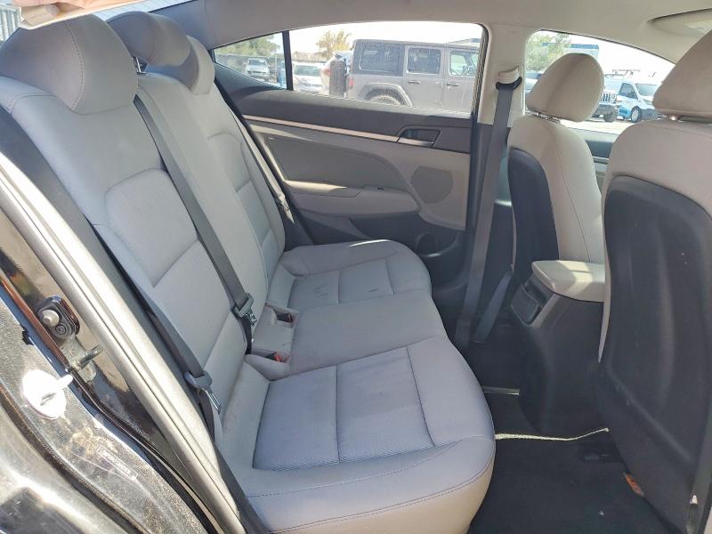 56277386 :رقم المزاد ، 5NPD84LF2JH401930 vin ، 2018 Hyundai Elantra مزاد بيع