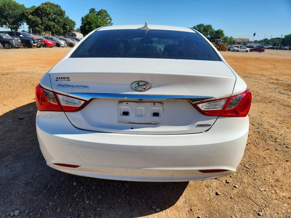 55634826 :رقم المزاد ، 5NPEC4AC2BH121731 vin ، 2011 Hyundai Sonata مزاد بيع