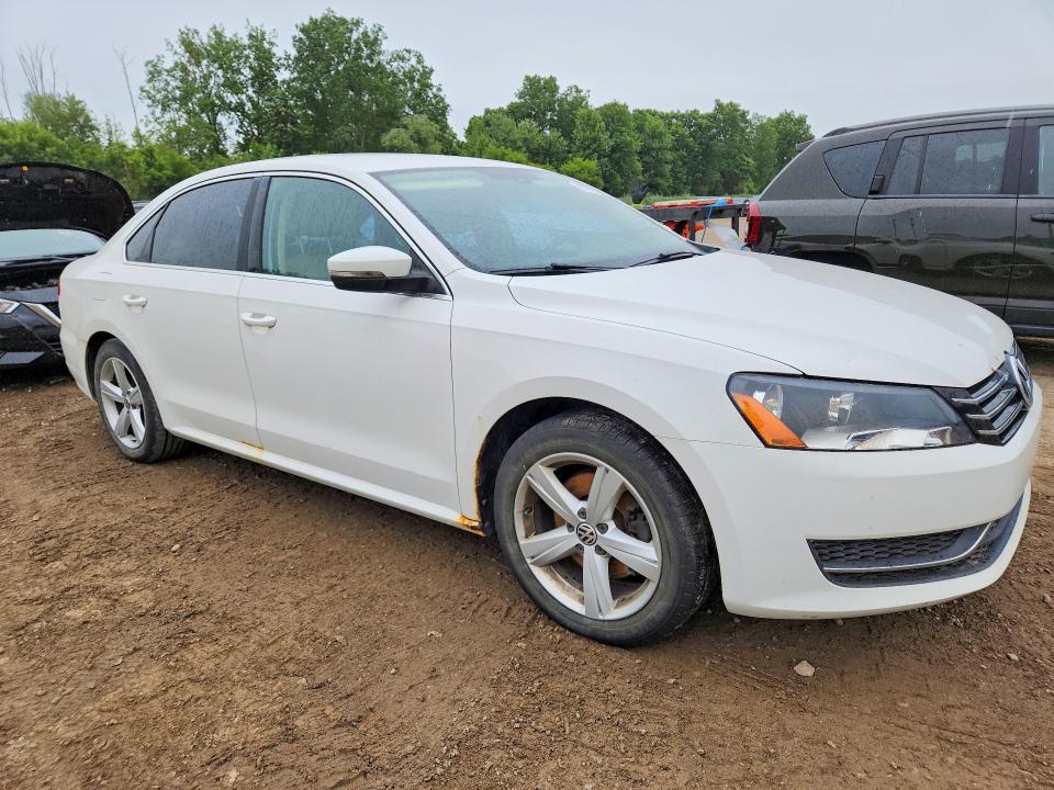 57918296 :رقم المزاد ، 1VWBH7A37DC004759 vin ، 2013 Volkswagen Passat مزاد بيع
