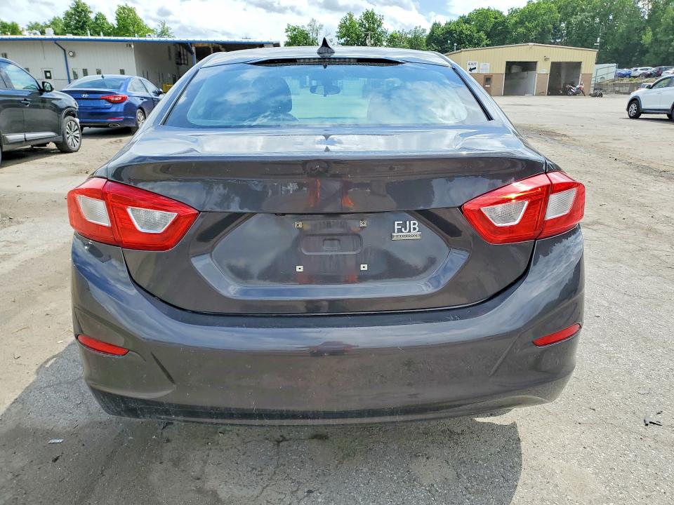 2017 Chevrolet Cruze მანქანა იყიდება აუქციონზე, vin: 1G1BE5SM9H7261971, აუქციონის ნომერი: 58018996