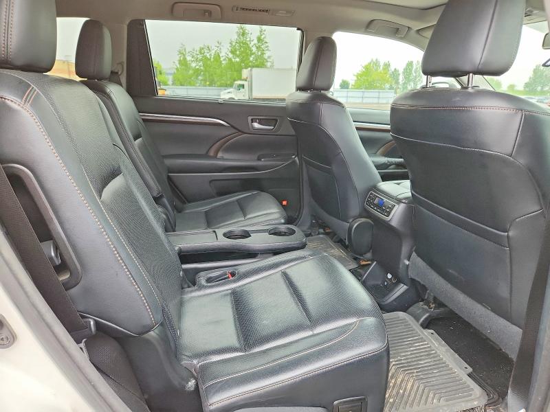 Продаж на аукціоні авто 2015 Toyota Highlander, vin: 5TDDKRFHXFS114431, номер лоту: 55696926