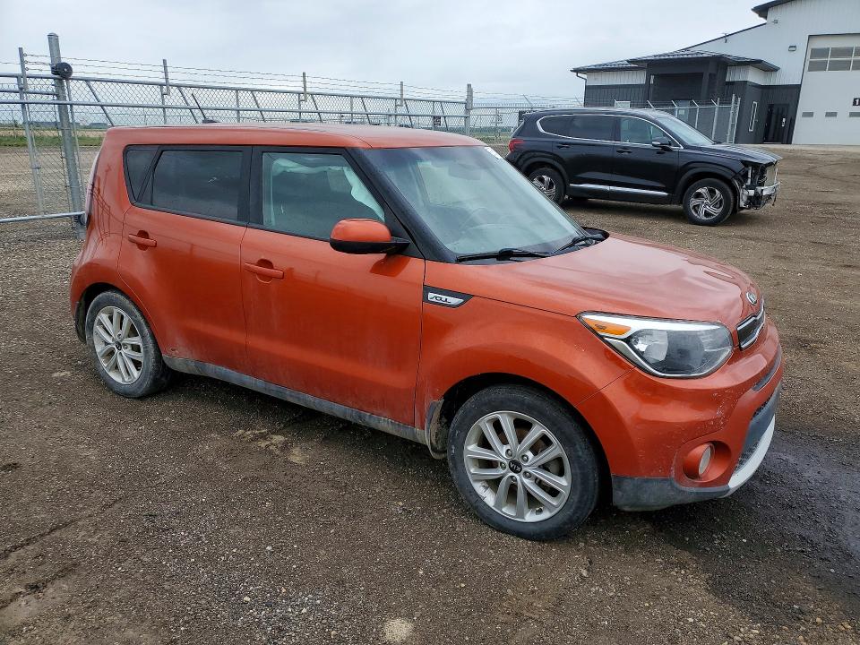 57398326 :رقم المزاد ، KNDJP3A50J7515990 vin ، 2018 Kia Soul مزاد بيع