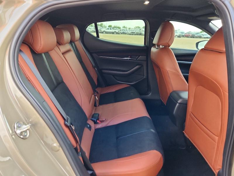 Продажа на аукционе авто 2024 Mazda 3, vin: JM1BPBYY6R1708352, номер лота: 55774656