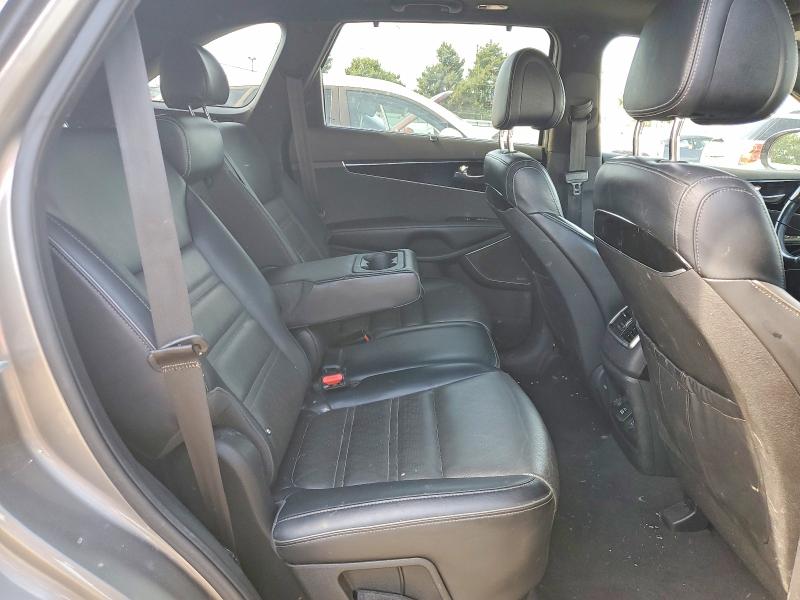 Продажа на аукционе авто 2016 Kia Sorento, vin: 5XYPKDA18GG033632, номер лота: 55768276