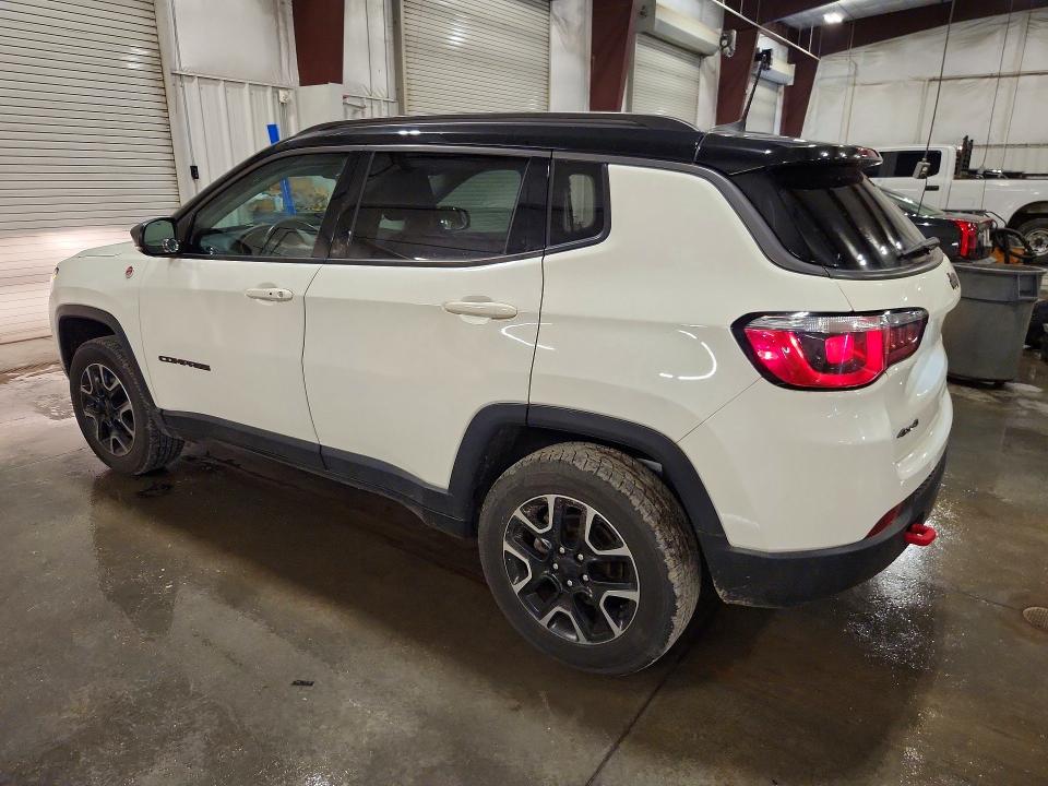 59118966 :رقم المزاد ، 3C4NJDDB2JT501191 vin ، 2018 Jeep Compass مزاد بيع
