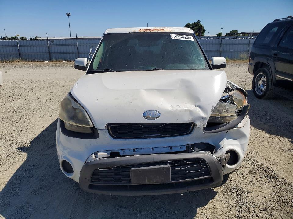 2013 Kia Soul მანქანა იყიდება აუქციონზე, vin: KNDJT2A61D7510784, აუქციონის ნომერი: 58155006