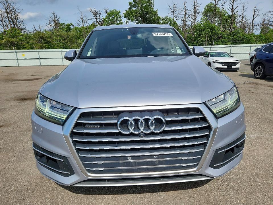 2018 Audi Q7 მანქანა იყიდება აუქციონზე, vin: WA1VAAF70JD002722, აუქციონის ნომერი: 57764256