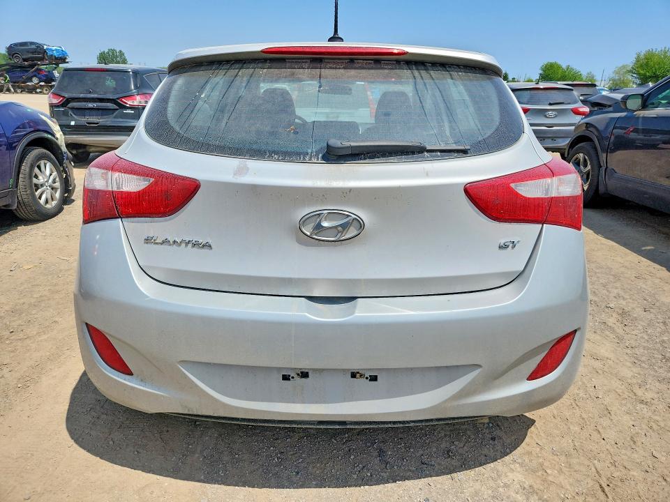 2016 Hyundai Elantra Gt მანქანა იყიდება აუქციონზე, vin: KMHD35LH4GU328656, აუქციონის ნომერი: 56449536