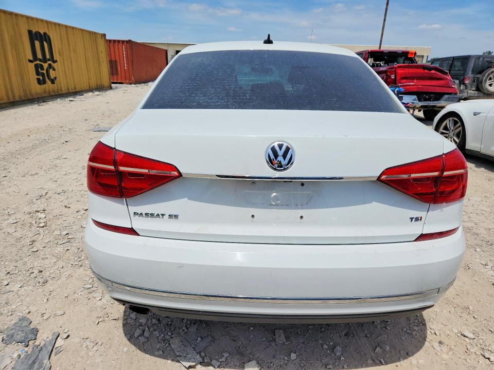 Продажа на аукционе авто 2016 Volkswagen Passat, vin: 1VWBT7A35GC005363, номер лота: 55823856
