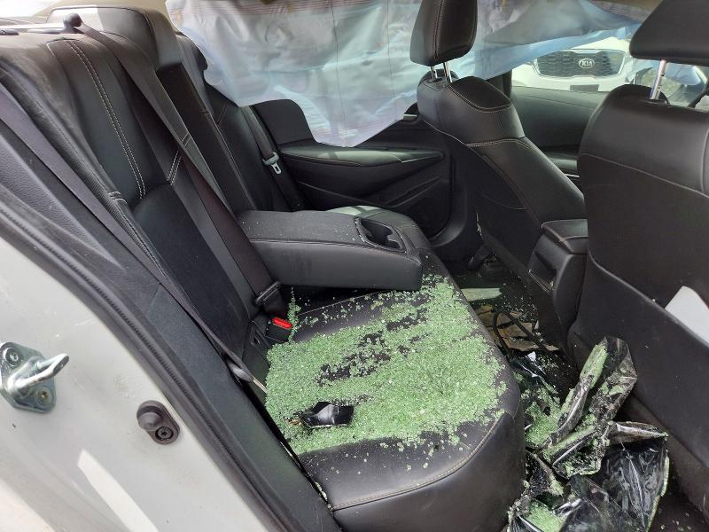 57254466 :رقم المزاد ، JTDFPMAE3NJ208334 vin ، 2022 Toyota Corolla مزاد بيع