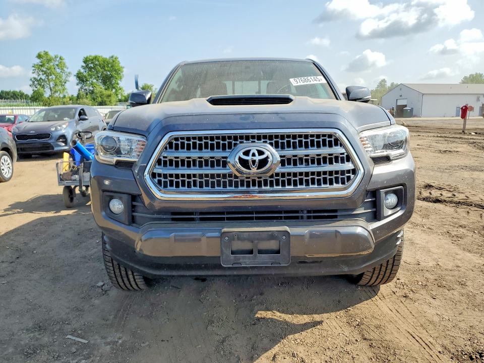 Продажа на аукционе авто 2017 Toyota Tacoma, vin: 5TFSZ5AN4HX116262, номер лота: 97686145