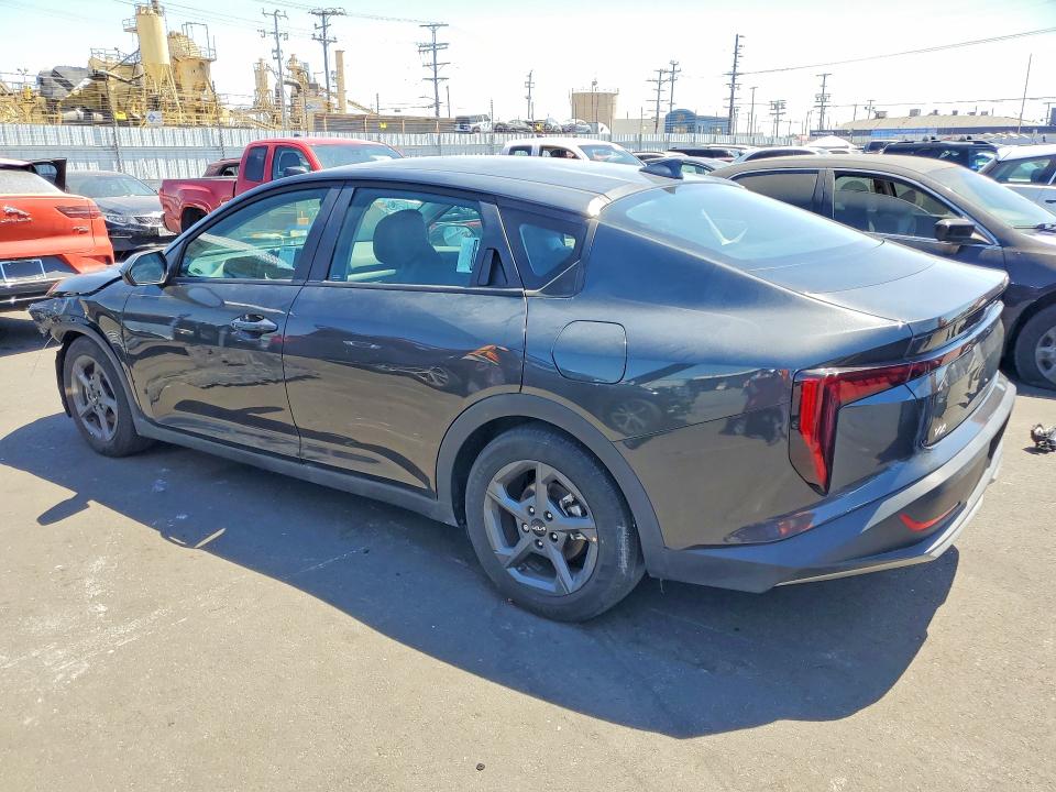 2025 Kia K4 მანქანა იყიდება აუქციონზე, vin: 3KPFT4DE1SE031413, აუქციონის ნომერი: 56794596