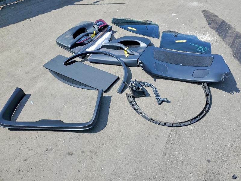 55642446 :رقم المزاد ، 7SAYGDEEXPF912756 vin ، 2023 Tesla Model Y مزاد بيع