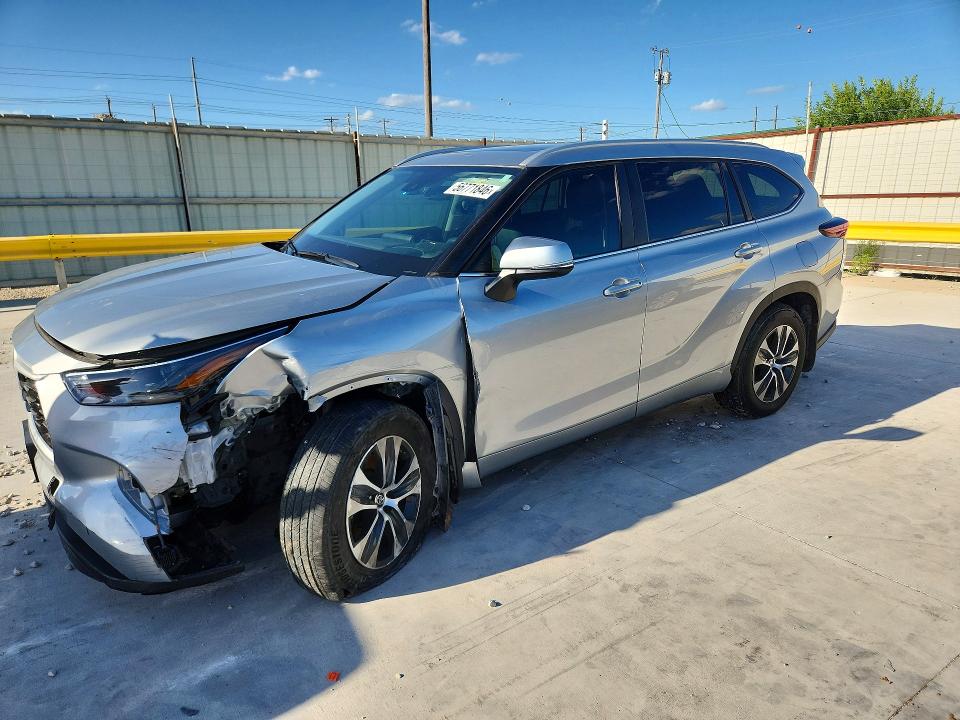 56771846 :رقم المزاد ، 5TDKDRBH7RS566476 vin ، 2024 Toyota Highlander مزاد بيع