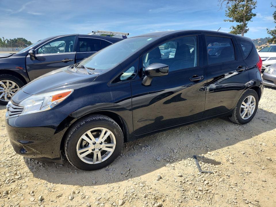 56700136 :رقم المزاد ، 3N1CE2CP0FL374271 vin ، 2015 Nissan Versa Note مزاد بيع