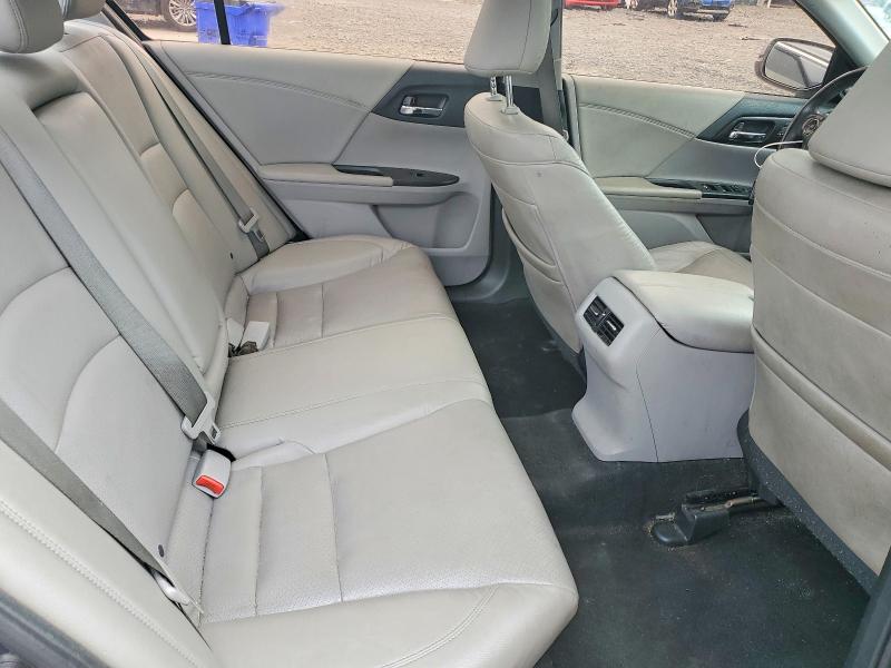 2015 Honda Accord მანქანა იყიდება აუქციონზე, vin: 1HGCR3F85FA016331, აუქციონის ნომერი: 56243246