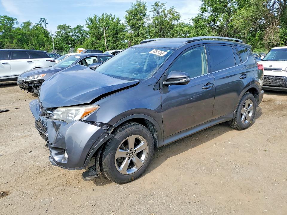 56521356 :رقم المزاد ، JTMRFREV0FD110708 vin ، 2015 Toyota Rav4 مزاد بيع