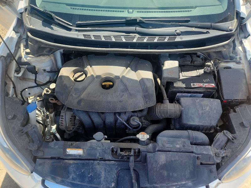 2013 Hyundai Elantra მანქანა იყიდება აუქციონზე, vin: 5NPDH4AE2DH353800, აუქციონის ნომერი: 57037466