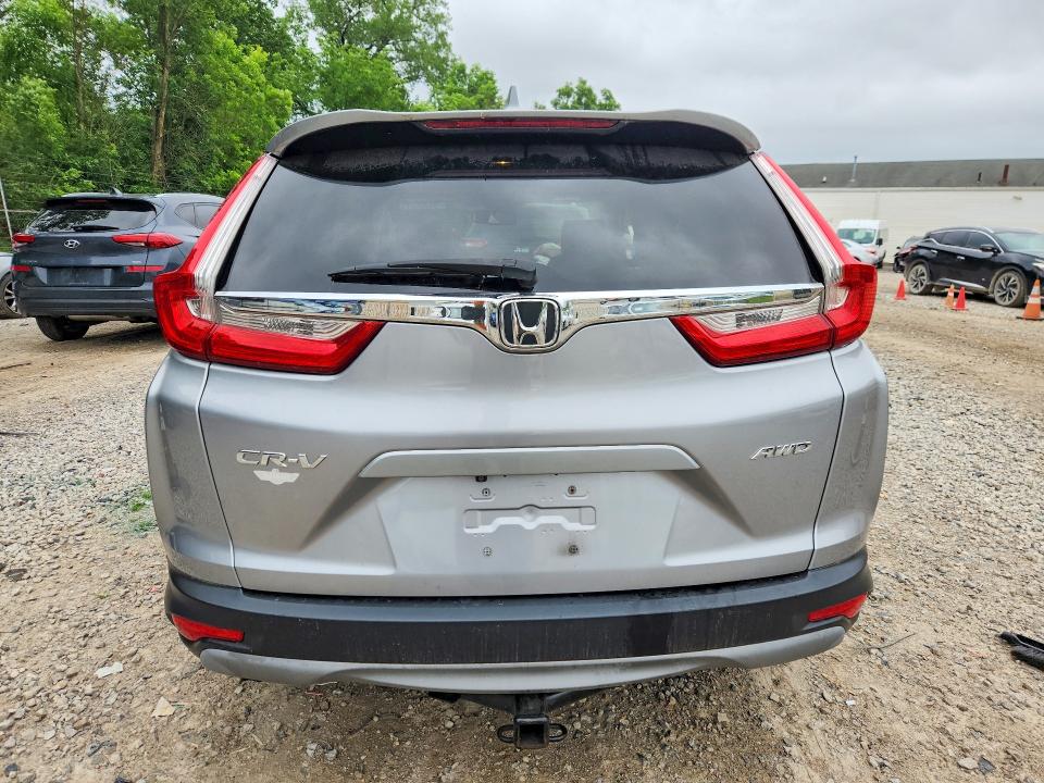 Auction sale of the 2017 Honda Cr-v, vin: 2HKRW2H8XHH618923, lot number: 56664026