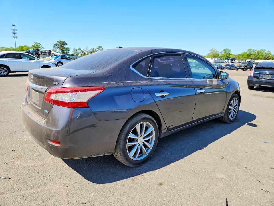 2014 Nissan Sentra მანქანა იყიდება აუქციონზე, vin: 3N1AB7AP0EY251782, აუქციონის ნომერი: 55395456