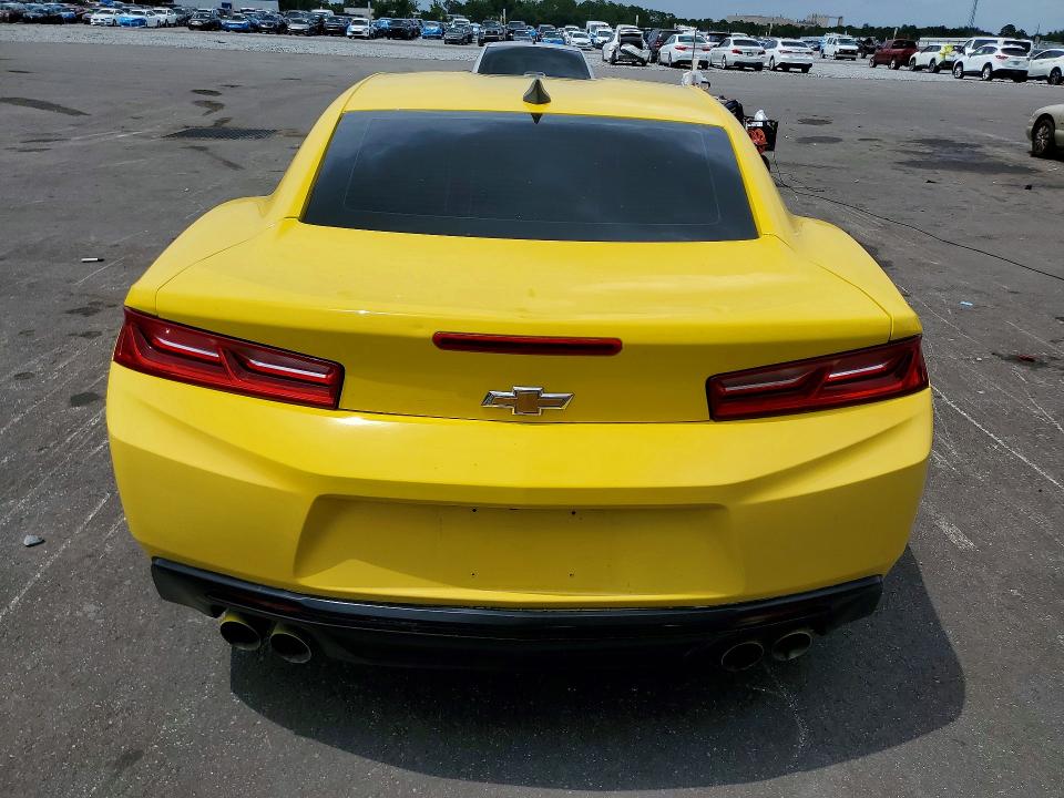 57381916 :رقم المزاد ، 1G1FB1RS1H0179135 vin ، 2017 Chevrolet Camaro مزاد بيع