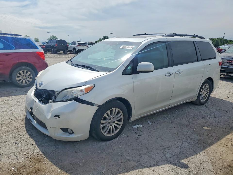 Aukcja sprzedaży 2015 Toyota Sienna, vin: 5TDYK3DC4FS670787, numer aukcji: 55559776
