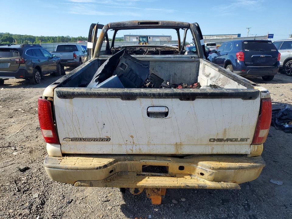 2004 Chevrolet Silvrdo Ls მანქანა იყიდება აუქციონზე, vin: 1GCEK19T54E221024, აუქციონის ნომერი: 56402346