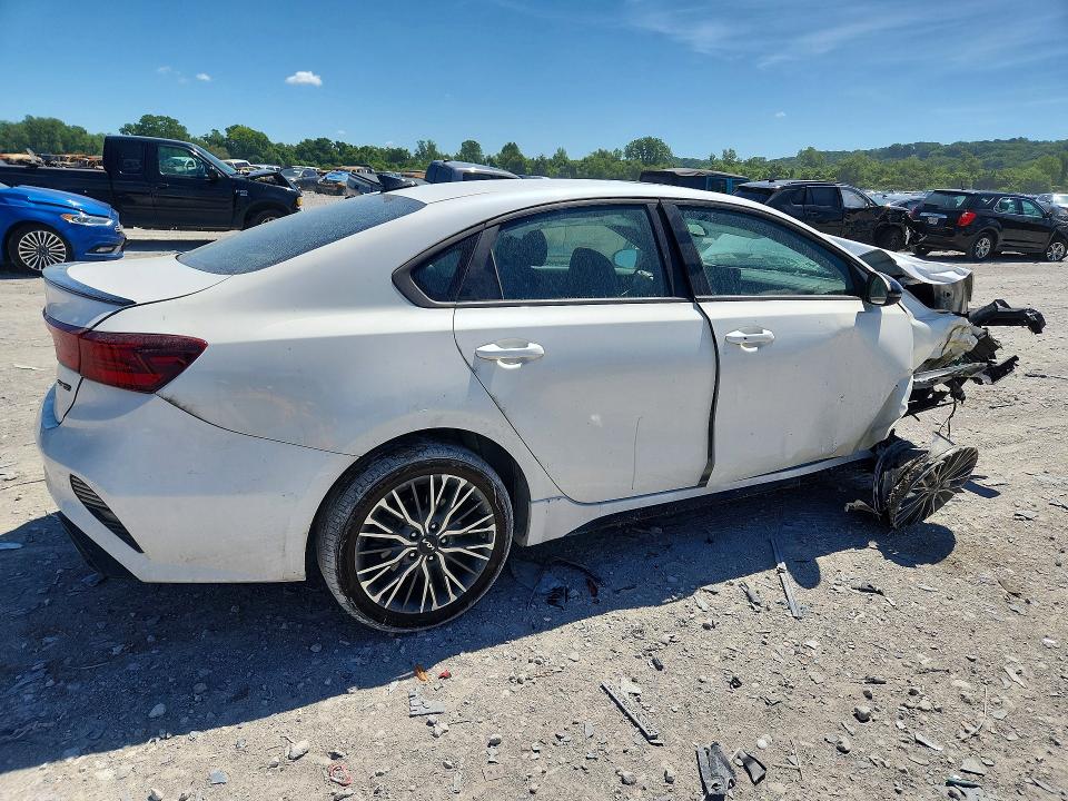 Продажа на аукционе авто 2024 Kia Forte, vin: 3KPF54AD9RE718235, номер лота: 57743526