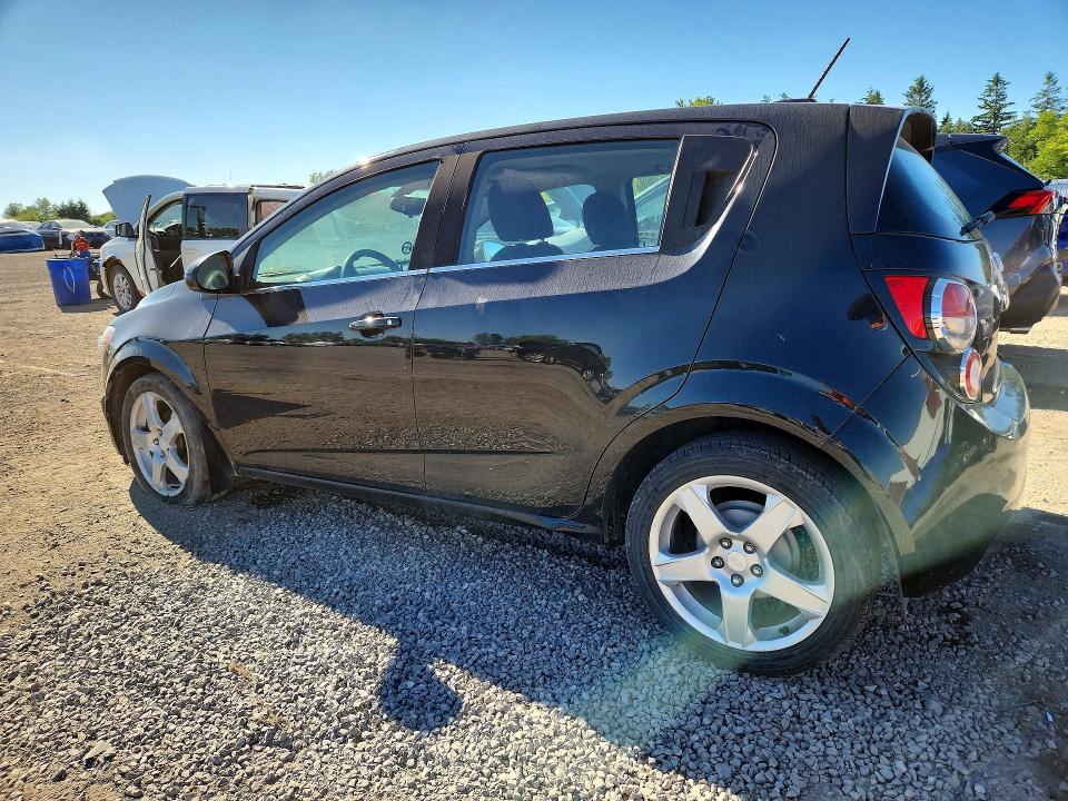 58349466 :رقم المزاد ، 1G1JC6SH3F4209177 vin ، 2015 Chevrolet Sonic مزاد بيع