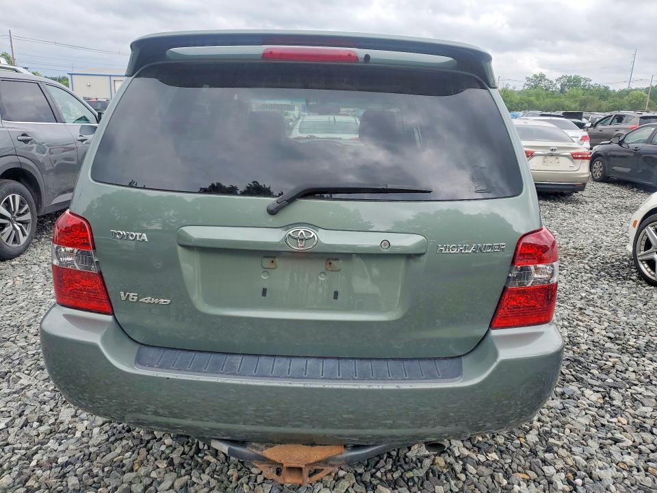 57605046 :رقم المزاد ، JTEEP21A350111729 vin ، 2005 Toyota Highlander مزاد بيع