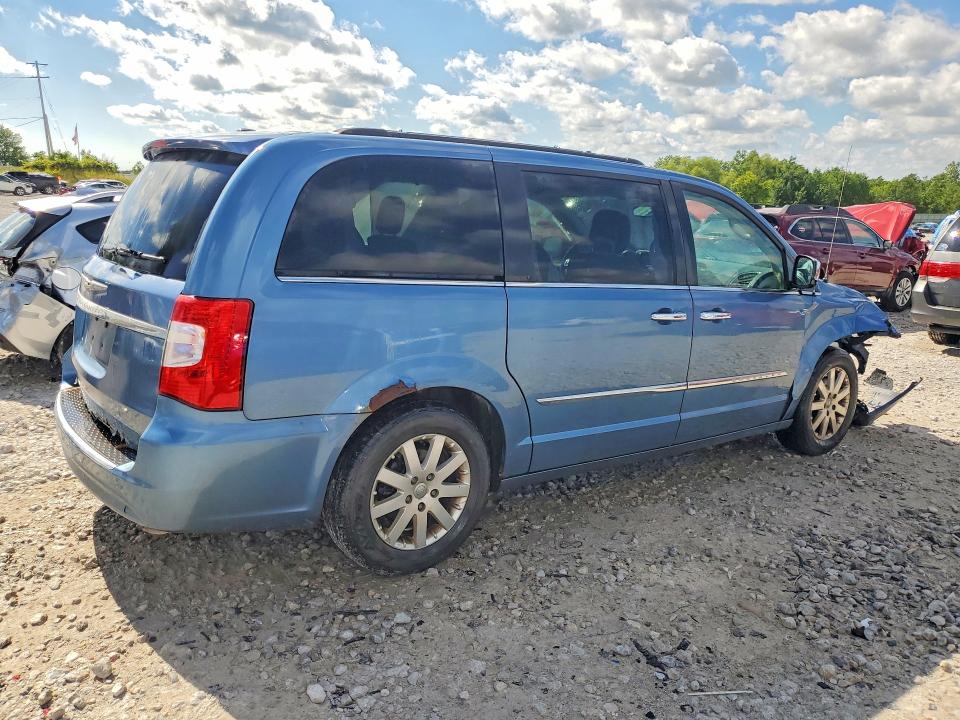 57781996 :رقم المزاد ، 2A4RR8DG9BR784765 vin ، 2011 Chrysler Town & Country مزاد بيع