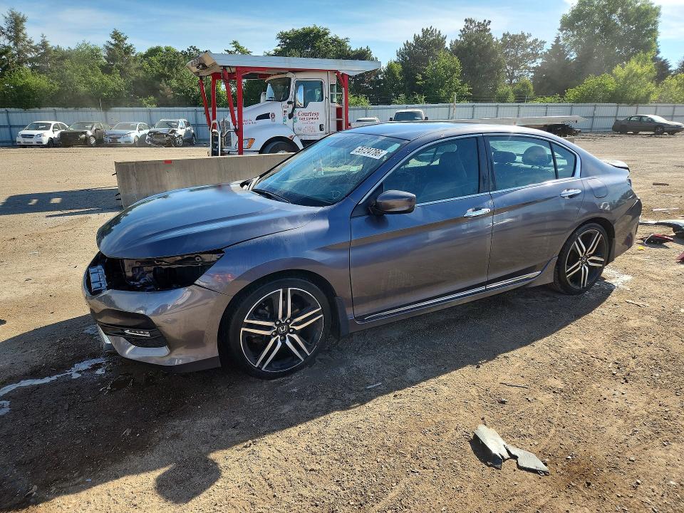 Auction sale of the 2016 Honda Accord, vin: 1HGCR2F65GA013827, lot number: 55724786