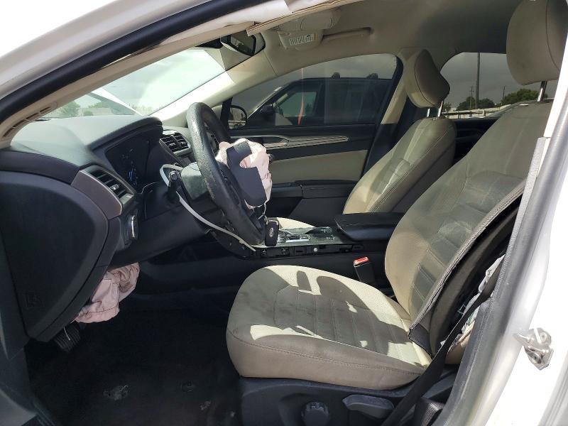 58535536 :رقم المزاد ، 3FA6P0G75LR200049 vin ، 2020 Ford Fusion مزاد بيع