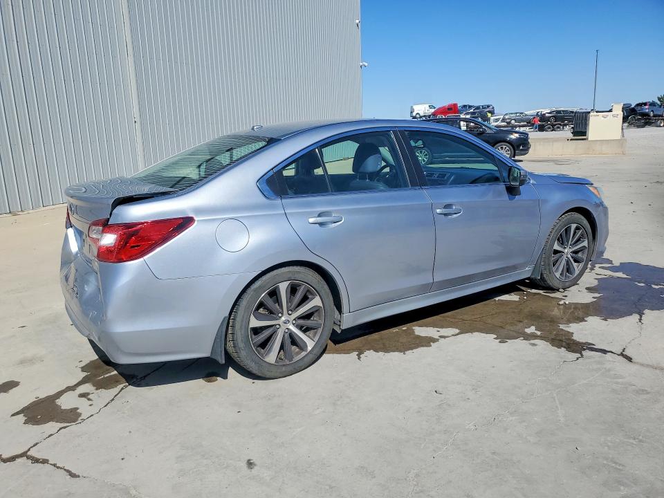 56719156 :رقم المزاد ، 4S3BNAL68F3034209 vin ، 2015 Subaru Legacy مزاد بيع