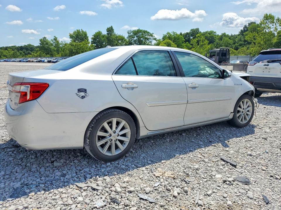 57885036 :رقم المزاد ، 4T1BD1FK6EU105715 vin ، 2014 Toyota Camry Hybrid مزاد بيع
