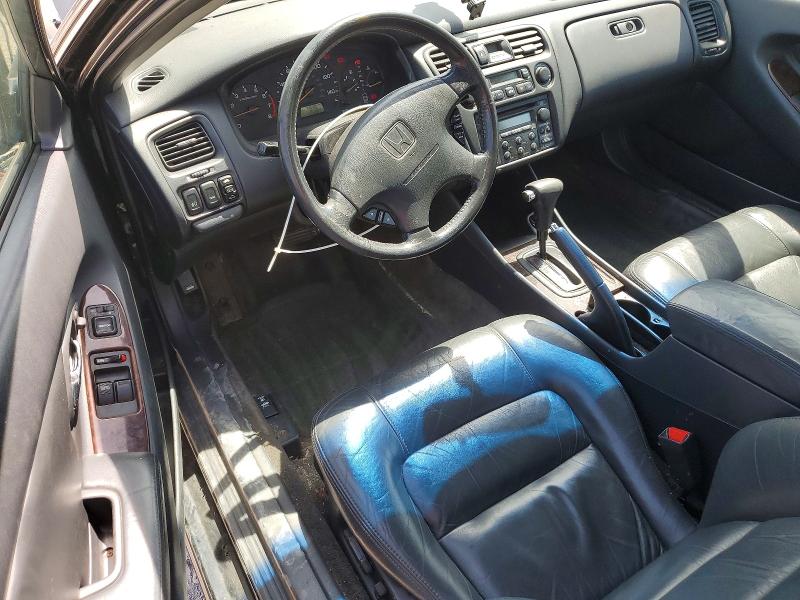 Продаж на аукціоні авто 1998 Honda Accord, vin: 1HGCG2253WA025881, номер лоту: 56234066