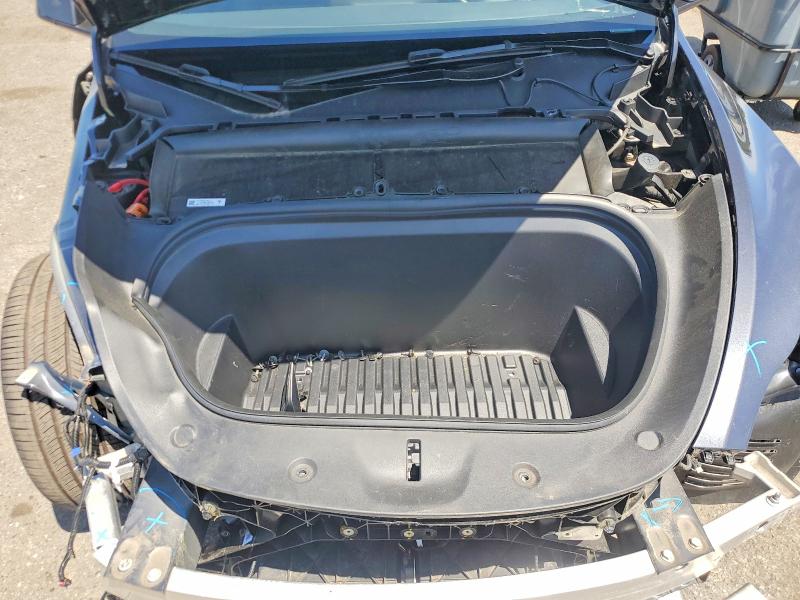2024 Tesla Model Y მანქანა იყიდება აუქციონზე, vin: 7SAYGDEE9RA253620, აუქციონის ნომერი: 58083836