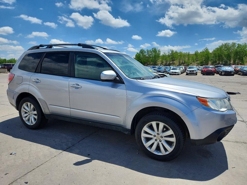 55752906 :رقم المزاد ، JF2SHBCC8CH409681 vin ، 2012 Subaru Forester مزاد بيع