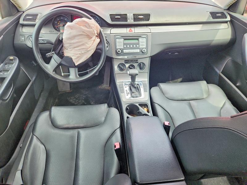 57037256 :رقم المزاد ، WVWJK73C18P005823 vin ، 2008 Volkswagen Passat مزاد بيع