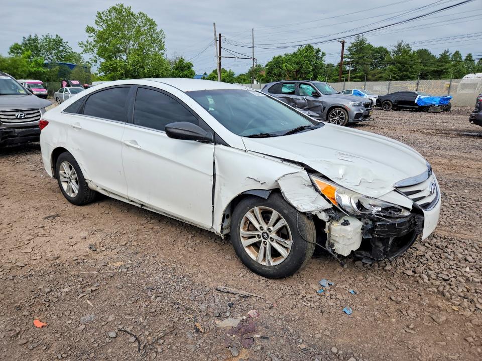 56551836 :رقم المزاد ، 5NPEB4ACXEH837414 vin ، 2014 Hyundai Sonata مزاد بيع