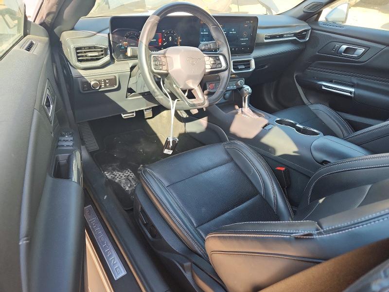 57090196 :رقم المزاد ، 1FAGP8UH5S5127332 vin ، 2025 Ford Mustang مزاد بيع