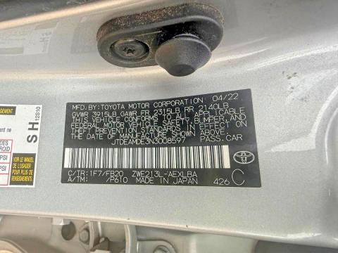 56140006 :رقم المزاد ، JTDEAMDE3N3008597 vin ، 2022 Toyota Corolla Hybrid مزاد بيع