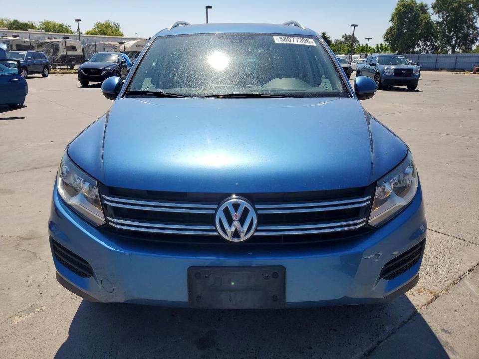 2017 Volkswagen Tiguan მანქანა იყიდება აუქციონზე, vin: WVGRV7AX7HW511030, აუქციონის ნომერი: 58077396