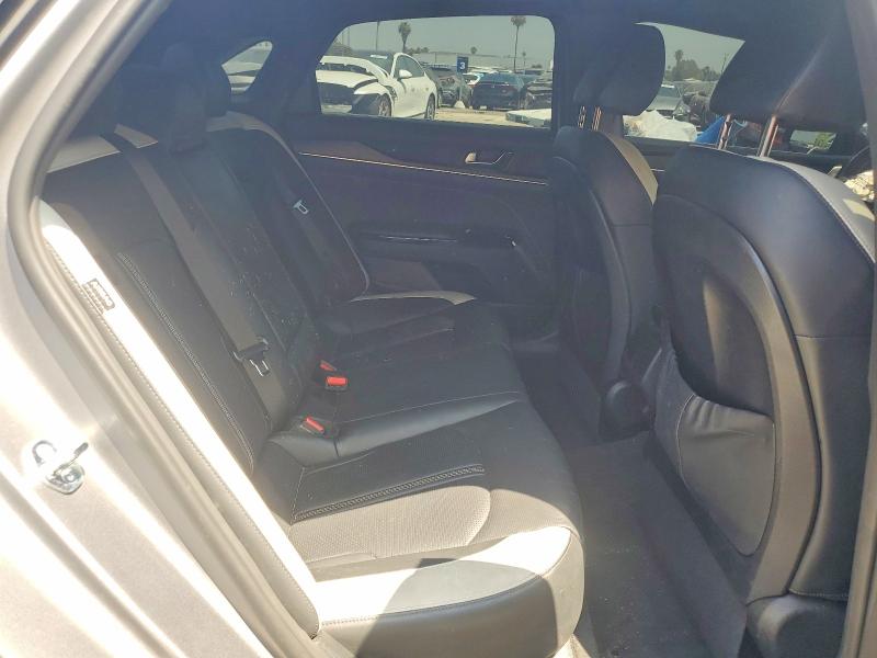 2026 Kia K5 მანქანა იყიდება აუქციონზე, vin: KNAG64J70T5412956, აუქციონის ნომერი: 57639986