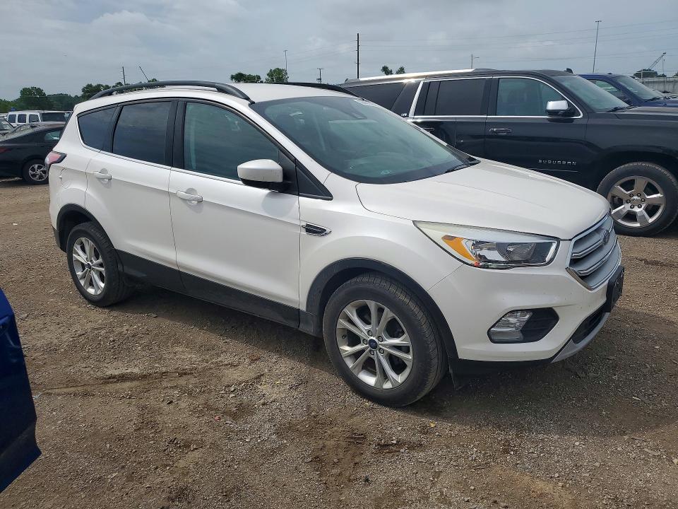 Продаж на аукціоні авто 2018 Ford Escape, vin: 1FMCU0GD8JUC19062, номер лоту: 56861316