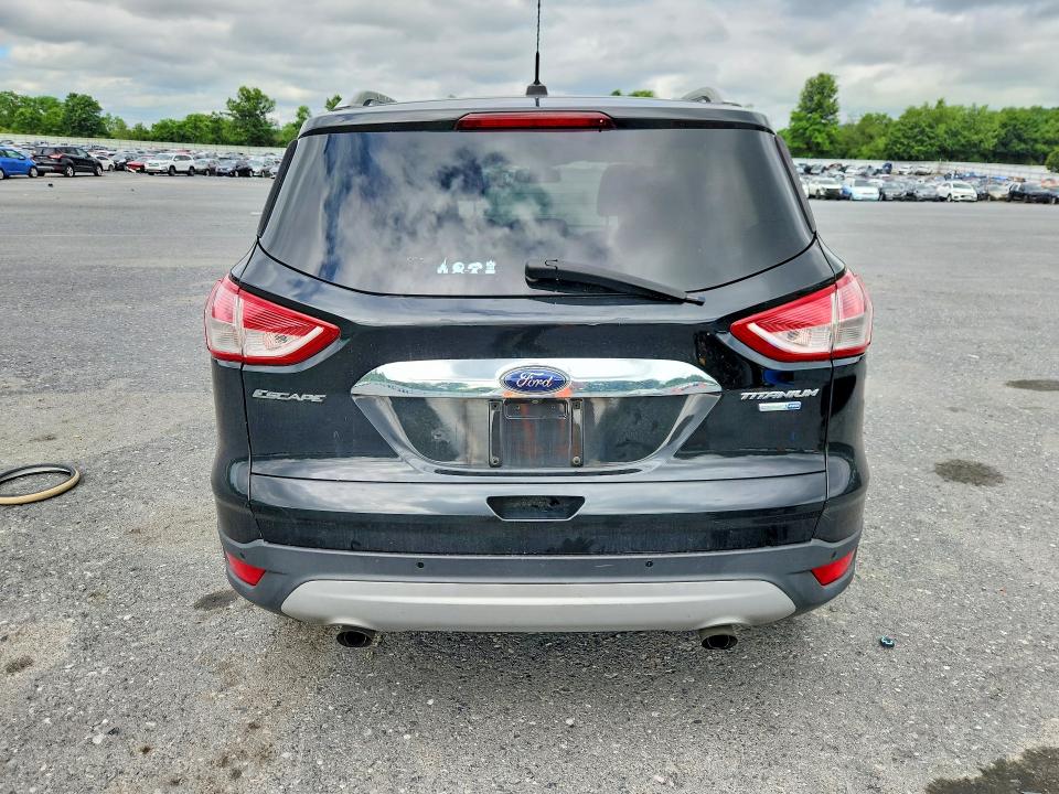 2014 Ford Escape მანქანა იყიდება აუქციონზე, vin: 1FMCU9JX7EUB21363, აუქციონის ნომერი: 56582636