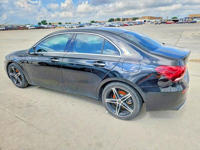 2022 Mercedes-benz A მანქანა იყიდება აუქციონზე, vin: W1K3G4EB4NJ351334, აუქციონის ნომერი: 56318146